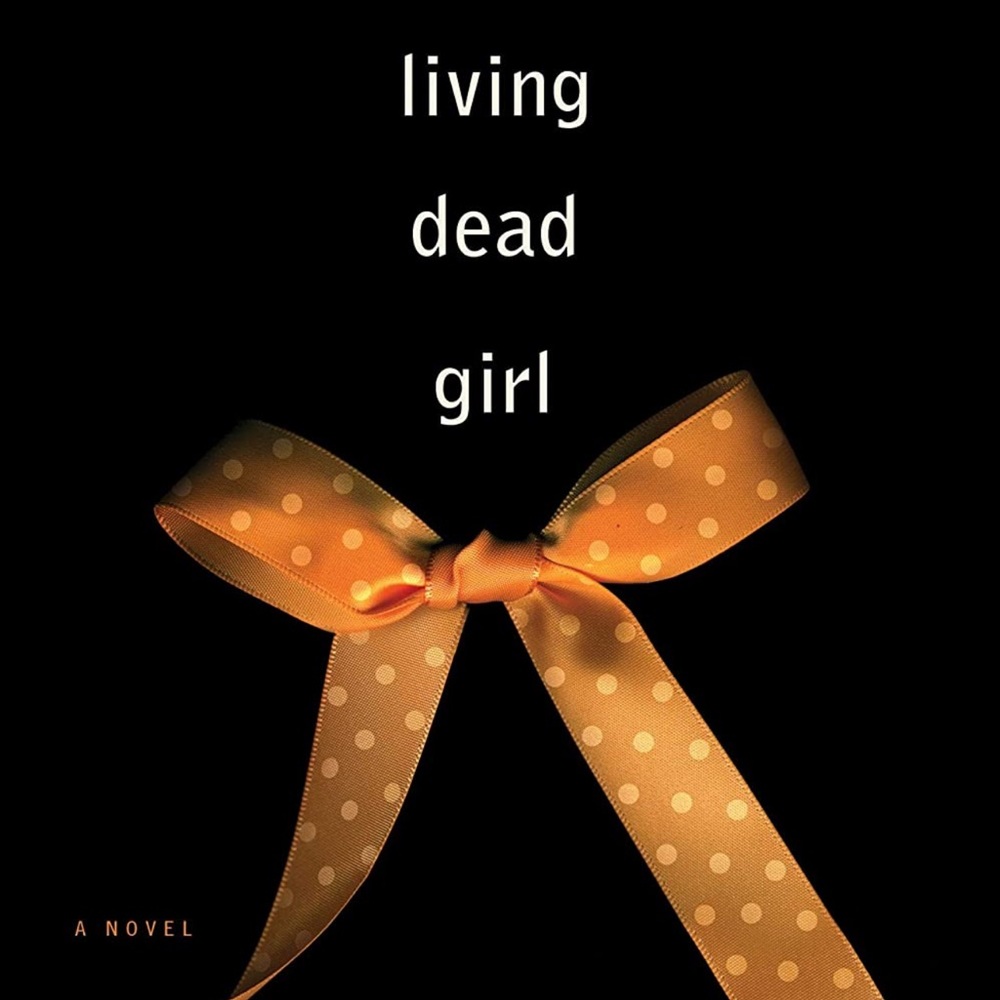 Used book Living Dead Girl by Elizabeth Scott